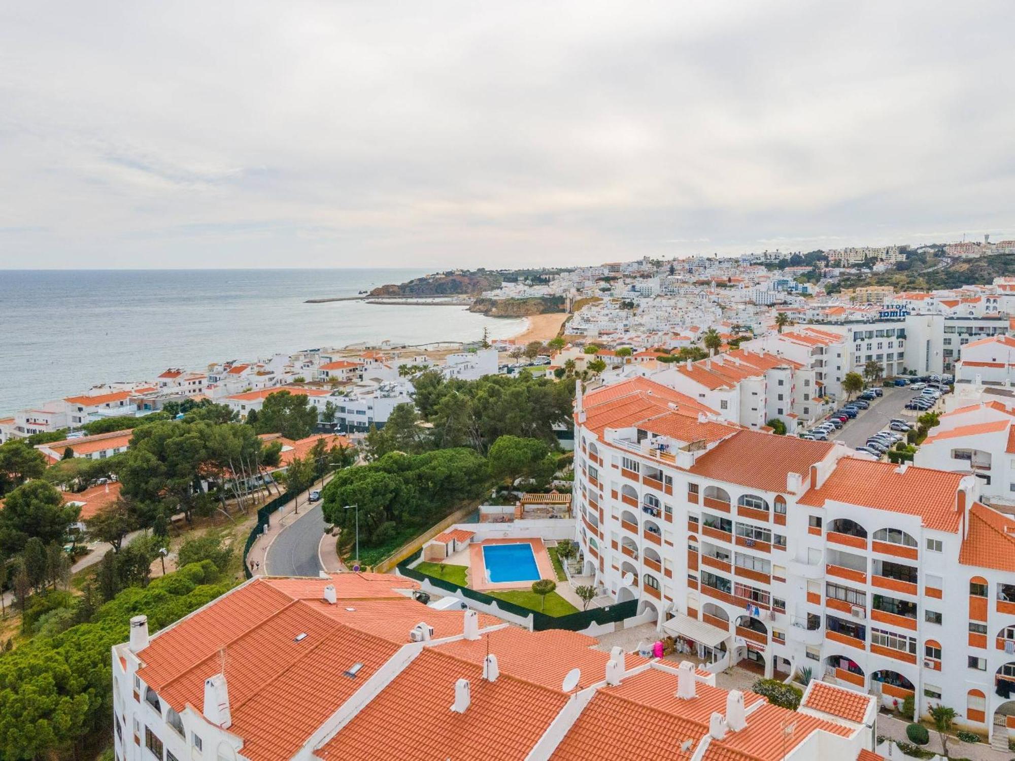 Palmeiras Apartment - 19A By Hellovacations Albufeira Bagian luar foto